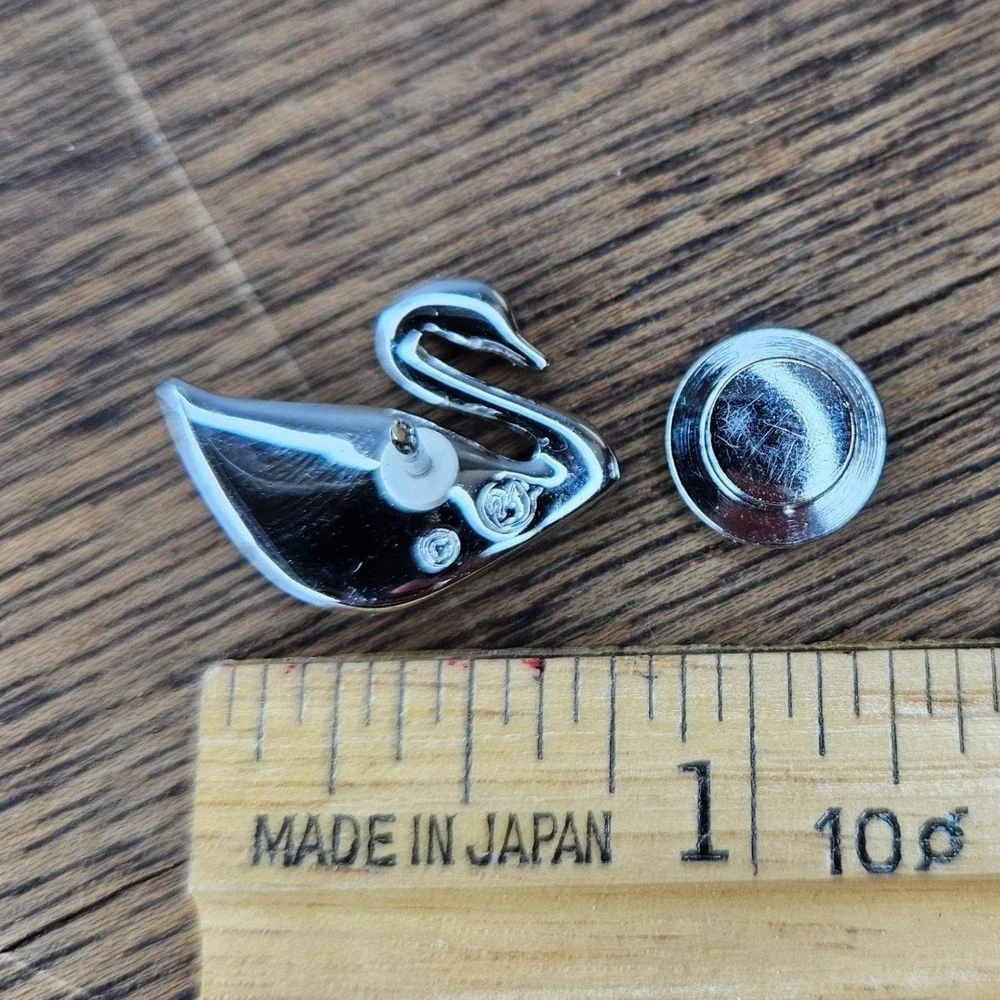 Swarovski Silver Tone Yellow Crystal Swan Pin Brooch Rhodium Plated Tie Tack